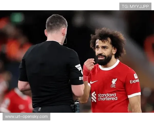 VAR争议再现:格伊拉拽萨拉赫未获红牌引发尺度讨论 VAR争议再现:格伊拉拽萨拉赫未获红牌引发尺度讨论